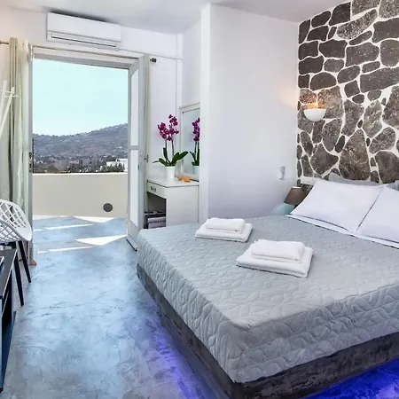 Sun Springs Hotell 3*